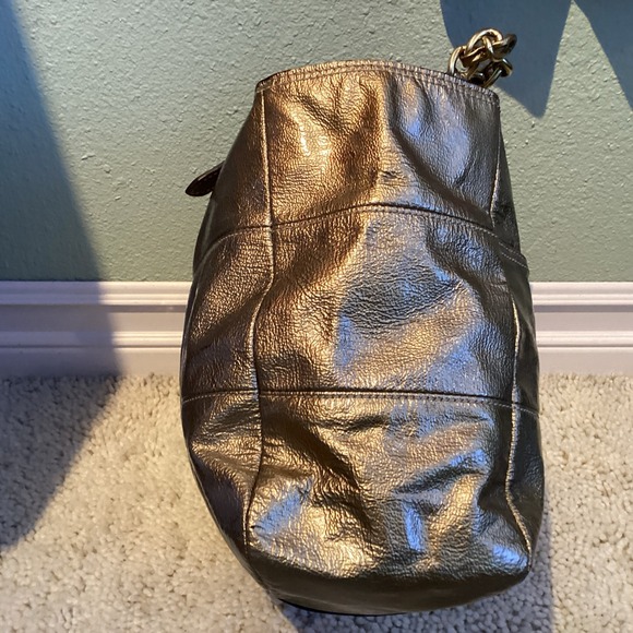 COACH Madison Tribeca Metallic Gold Leather Patent Chain Tote Purse RARE 15373 - Picture 5 of 13
